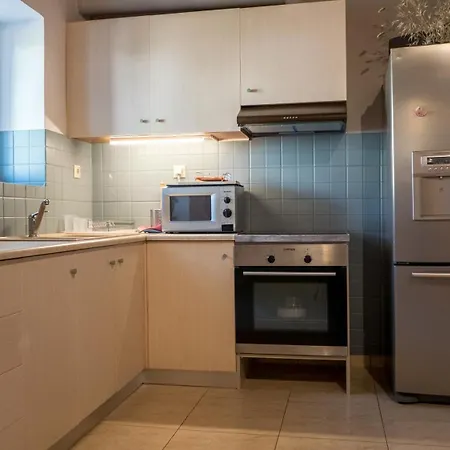 τhemis House Будинок відпочинку